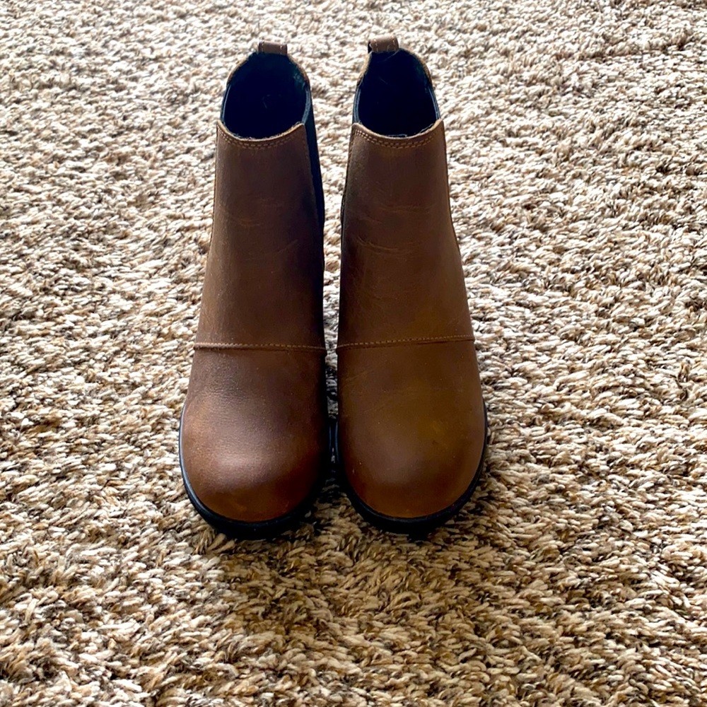 Barely Worn Brown 6.5 Sorel Ankle Wedges